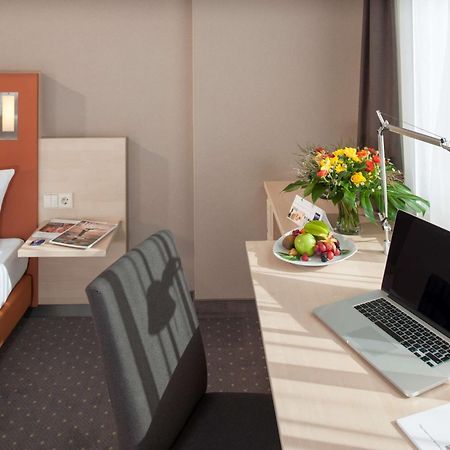 Essential By Dorint Berlin-Adlershof Hotell Eksteriør bilde