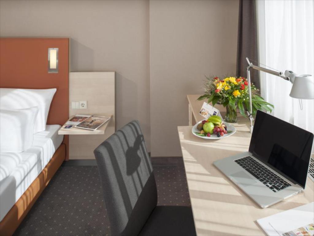 Essential By Dorint Berlin-Adlershof Hotell Eksteriør bilde