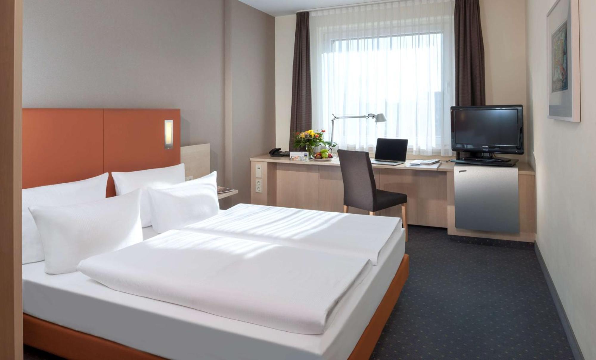 Essential By Dorint Berlin-Adlershof Hotell Eksteriør bilde